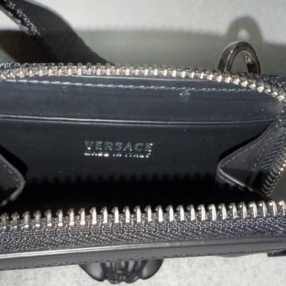 AUTHENTIC MENS WOMENS VERSACE LEATHER NYLON MEDUSA ZIP AROUND LANYARD WALLET - Picture 7 of 9